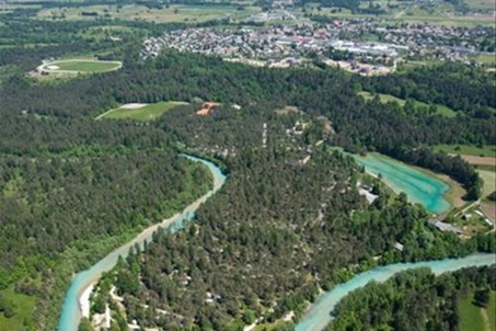 Camping Šobec lies in the pine forest between river Sava and Karavanke mountains 