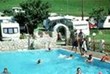 Eigenes  beheiztes Sommer-Schwimmbad mit Plantschbecken für die Kleinen
