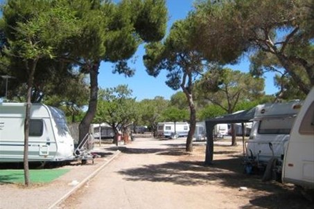 Homepage http://www.campingsitges.com