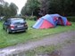 Recht viel Platz auf der CP-Wiese für Zelt und Auto