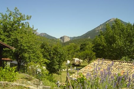 www.camping-provencal.com