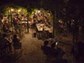 Market-Cafè unter der Pergola am Abend