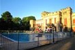 Der Pool im Schloss-Garten