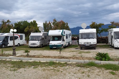 Campers parking